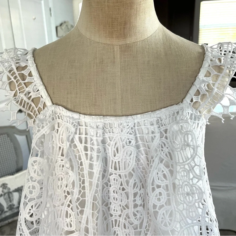 Express Lace Ruffle Sleeve Tank Top - Picture 3 of 12